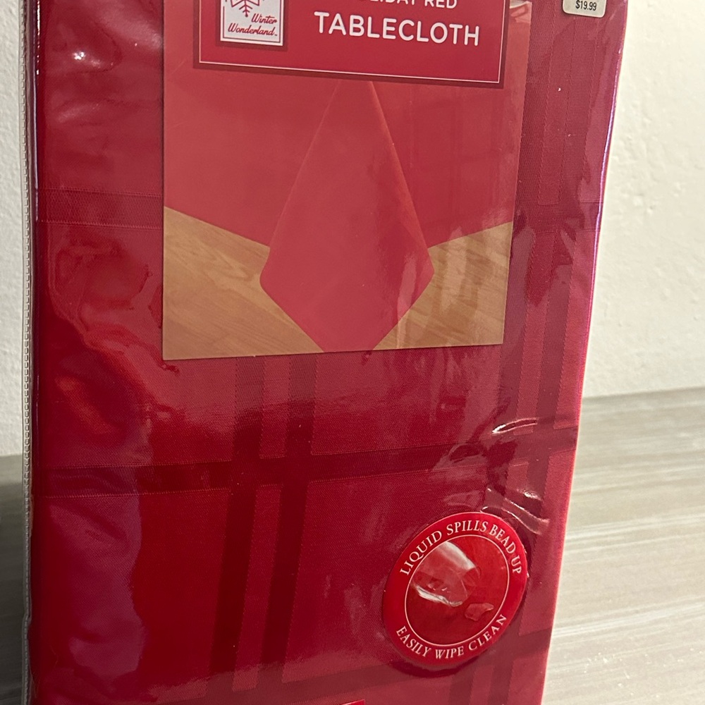 🆕Holiday Red Tablecloth - Picture 6 of 7